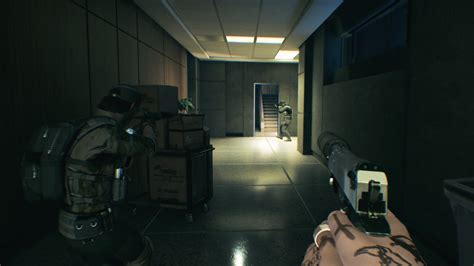 Firewall Zero Hour: Düşman İstihbaratını Engellemek İçin Bir Ekip Oluşturun!